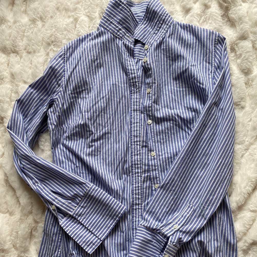 Banana Republic Riley Button Up Size 6